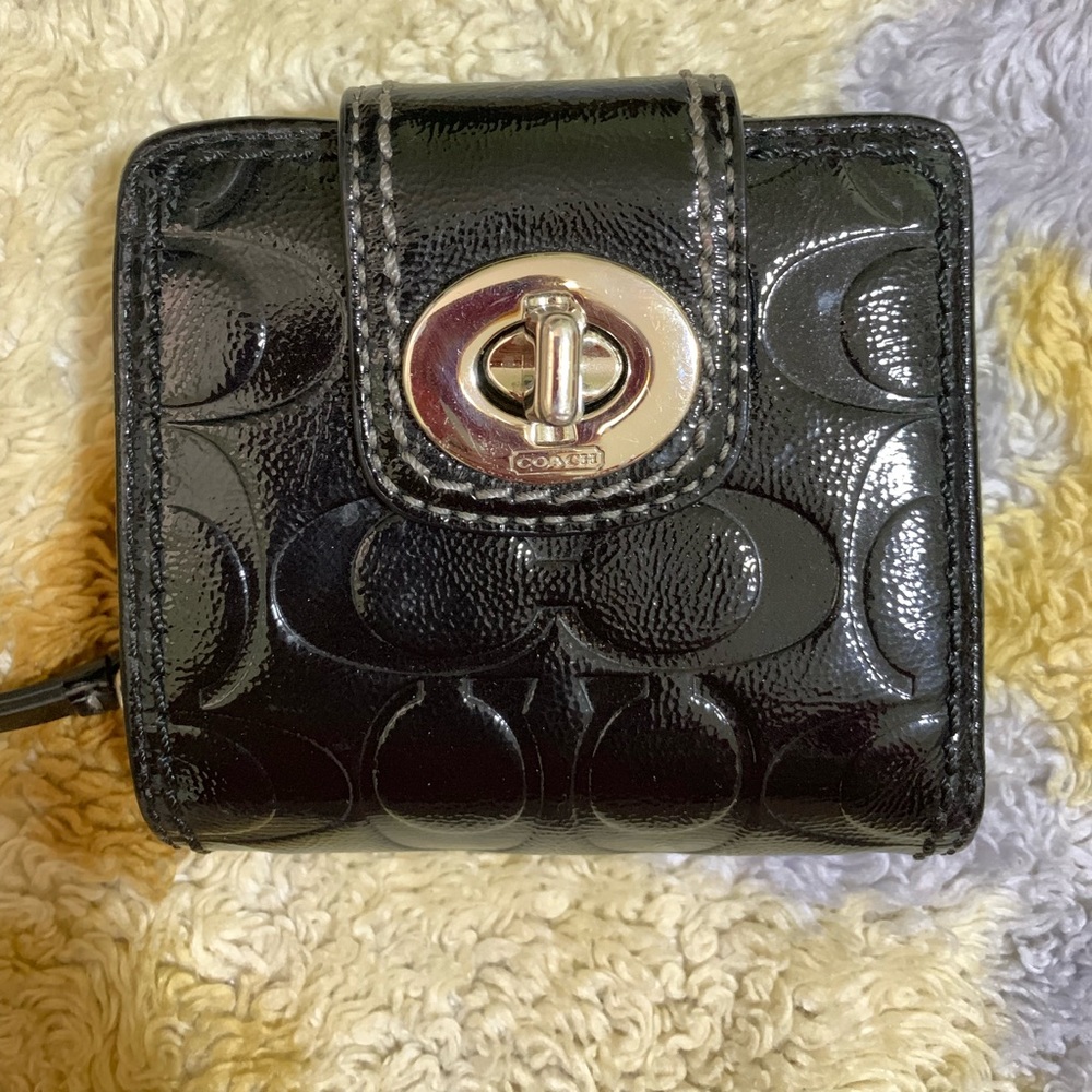 100% authentic Coach wallet